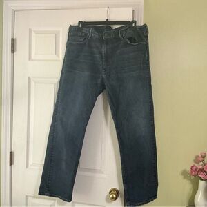 Bundle of 4 for $72 or $18 each- mens Levi’s style 505, 42 x  30.  Like new